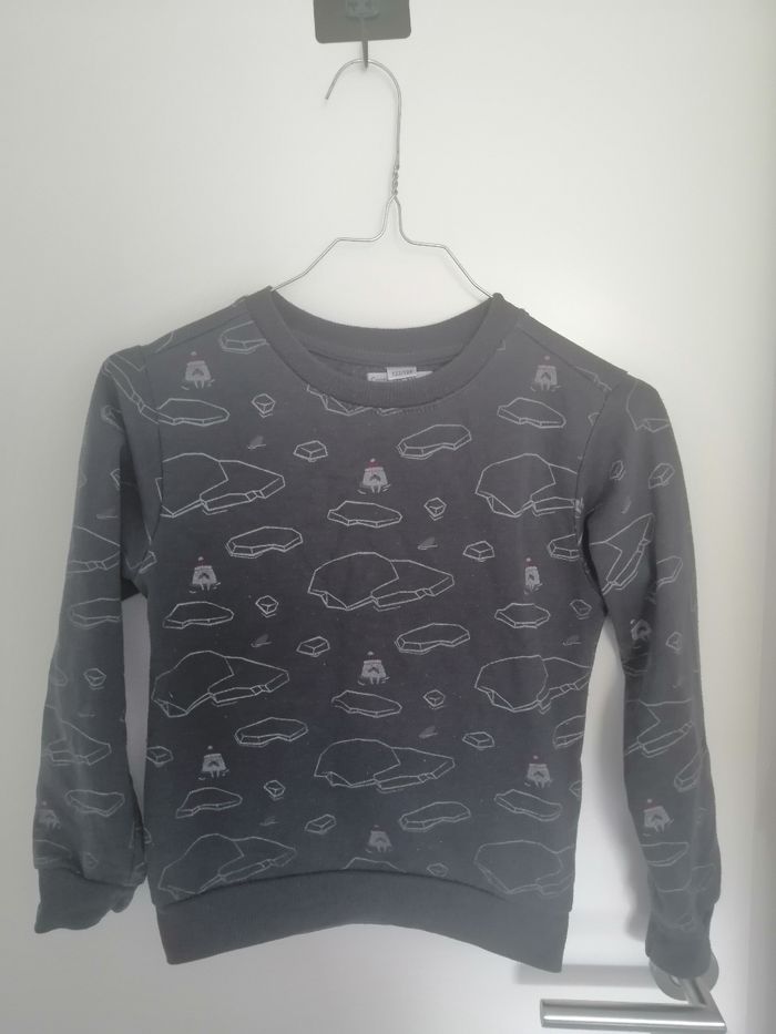Pull garçon 8 ans