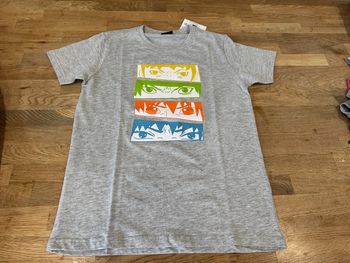 Tee shirt