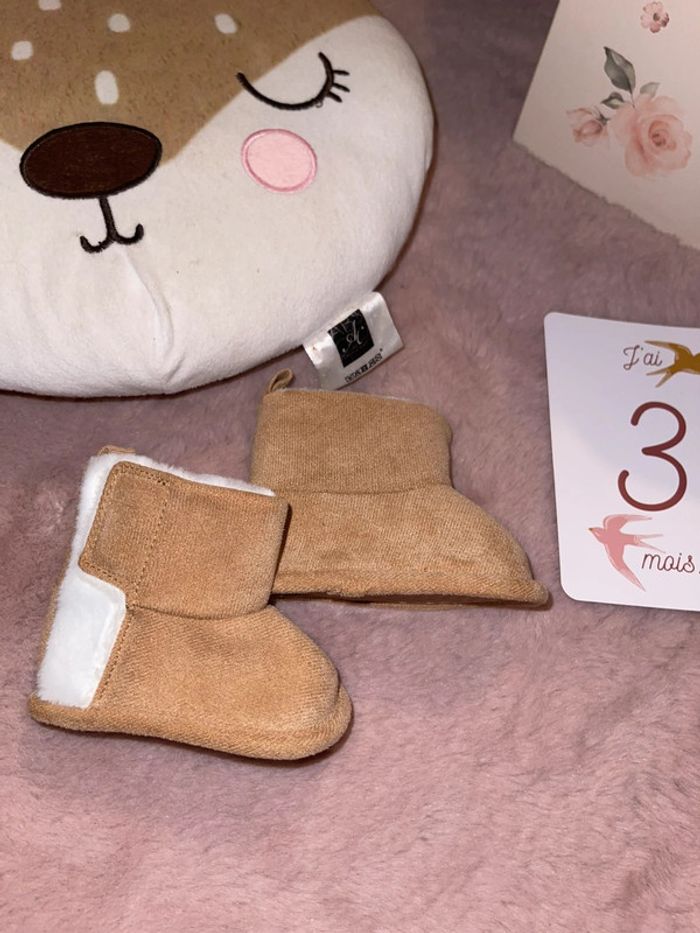 Botte fourre bébé 0-3 mois - photo numéro 2
