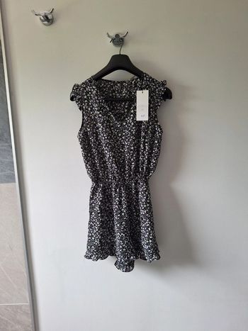 Combishort fleuri femme t38 neuve avec étiquette