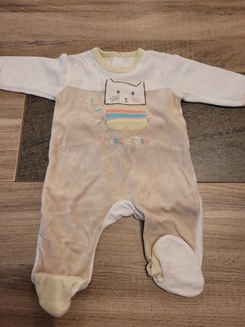 Pyjama 1 pièce- sucre d'orge 3 mois