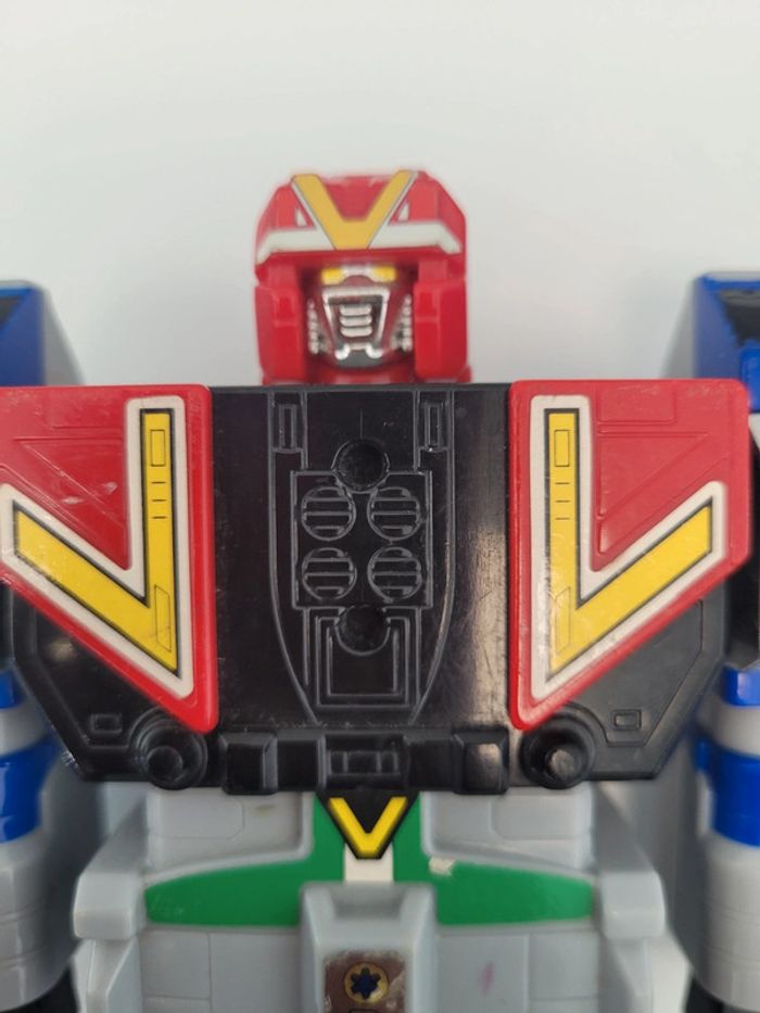 Vends megazord 19 cm power ranger 1999 bandai - photo numéro 4
