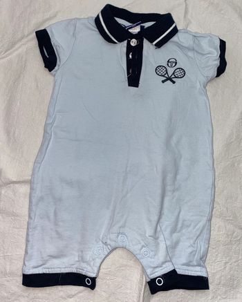 barboteuse Sergio tacchini 3 mois logo un tout petit peu abimé