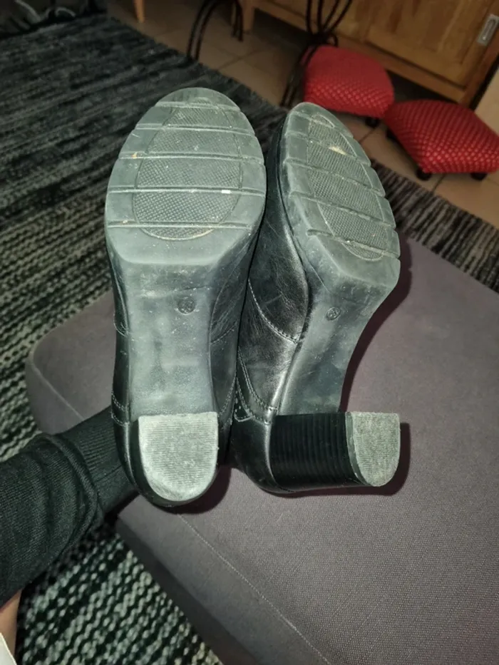 Bottines cuir hauts talons taille 38 - photo numéro 5