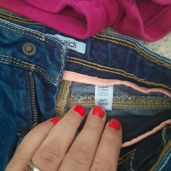 Lot shorts et 1 jupe jeans 4ans - photo numéro 2