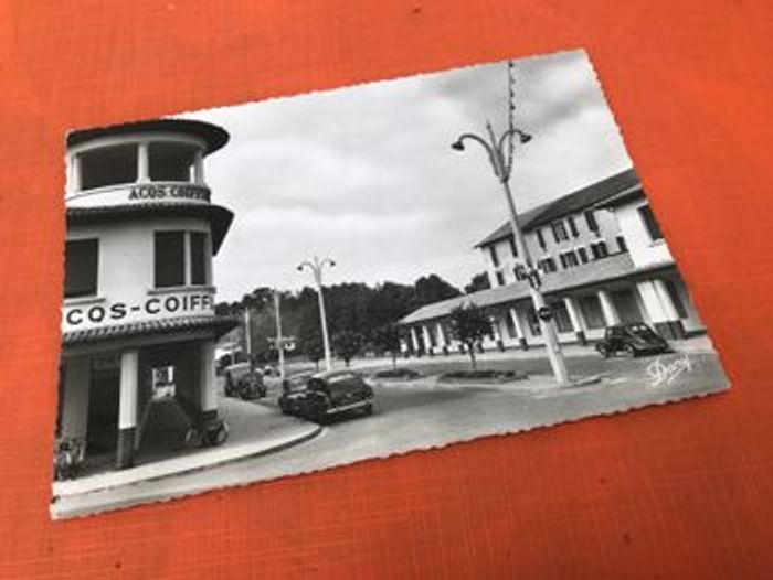 Carte postale ancienne Dax (Landes) Boulevard des Baignots - photo numéro 2