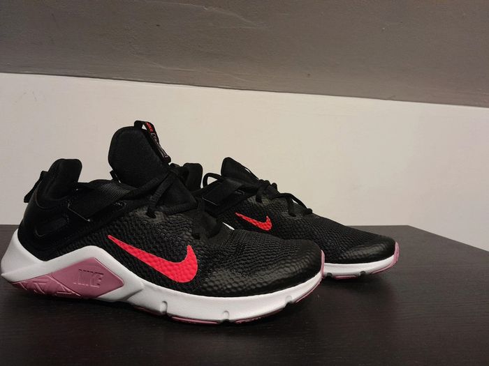 Baskets running femme 38.5 Nike