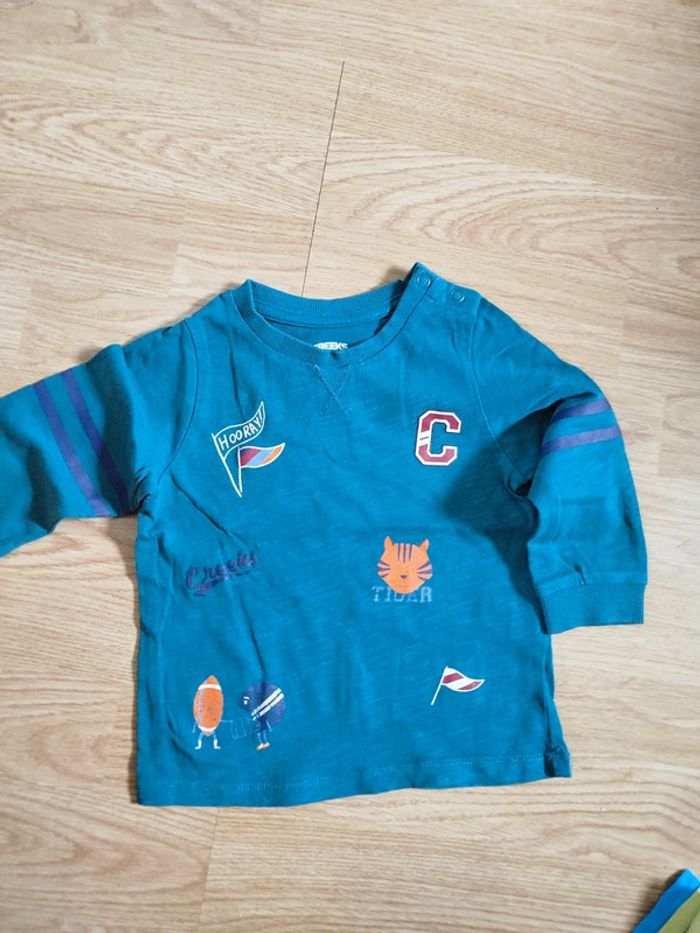 Tee shirt