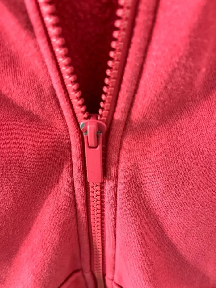 Sweat à capuche à zip - photo numéro 4