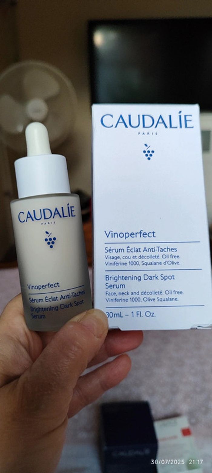 Caudalie Vinoperfect
Sérum Éclat Anti-Taches à la Viniférine (alternative à la Vitamine C) 30 ml