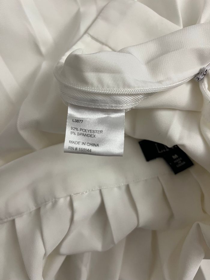 Jupe plissée asymétrique blanche LNV - photo numéro 2