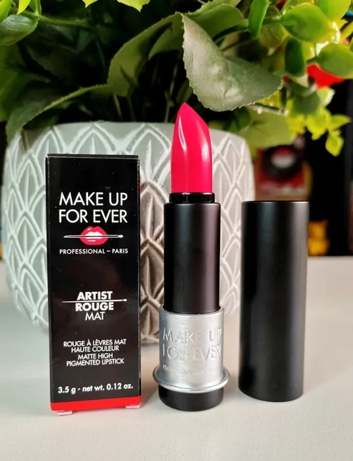 Rouge à lèvres Rouge Mat - Make up For ever