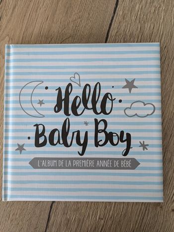 Album de la première année de bébé