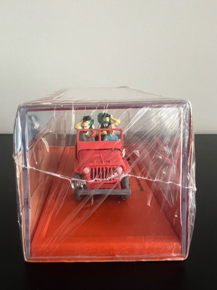 Voiture Tintin Willys MB 1943 – Neuve sous blister - photo numéro 6