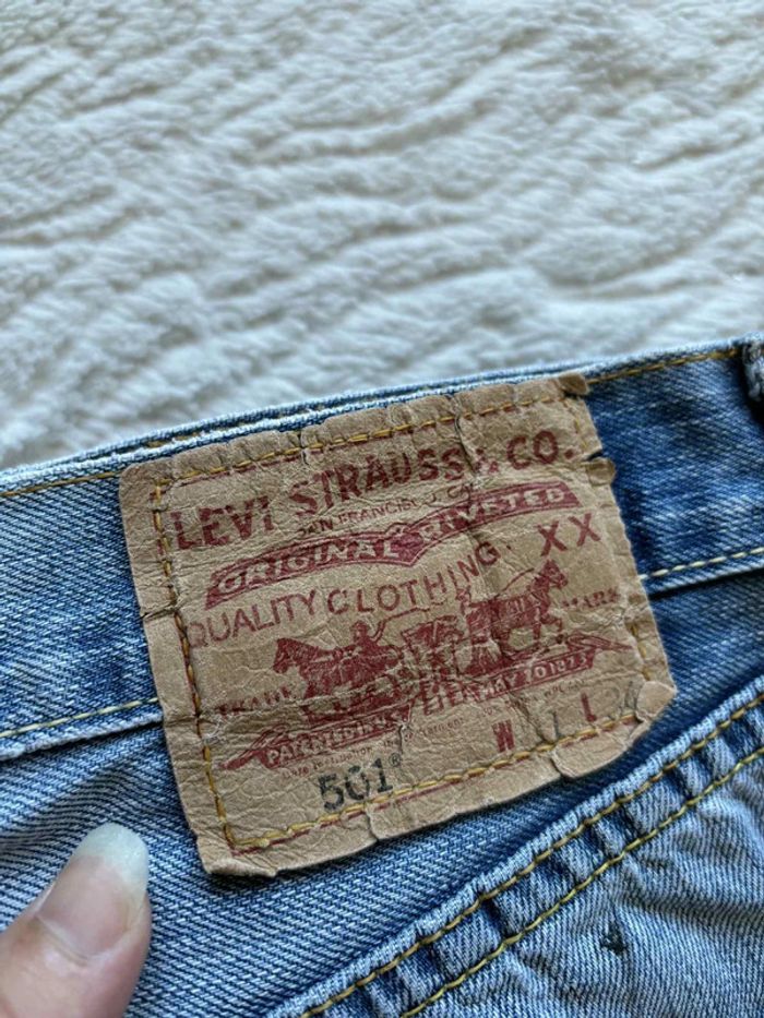 Jean Lévis 501 homme coupe droite coupe droite bleu effet délavé taille W30 M/40 L/34 Y2K - photo numéro 2
