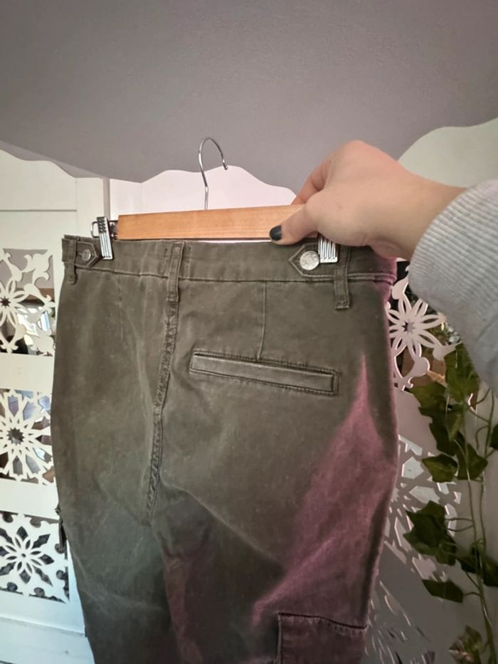 Pantalon Cargo Kaki Urban Outfitters T.27 - photo numéro 7