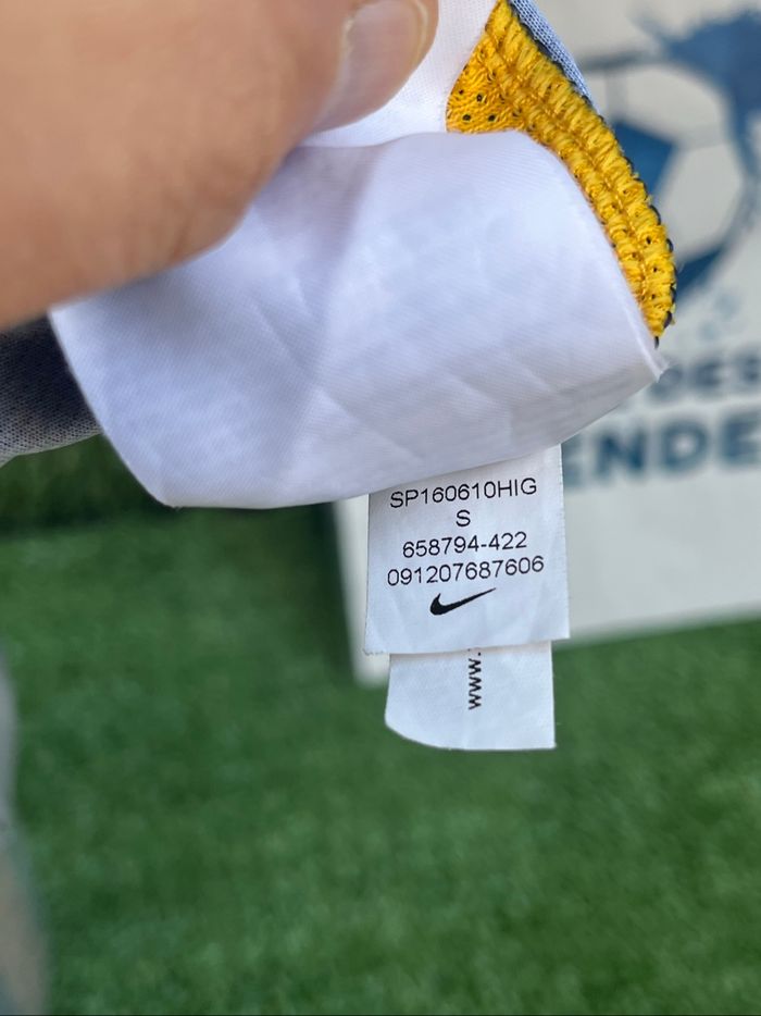 Maillot iniesta Barcelone - photo numéro 10
