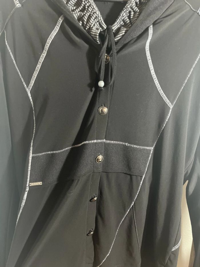 Veste noire Fred Sabatier taille 42 - photo numéro 3