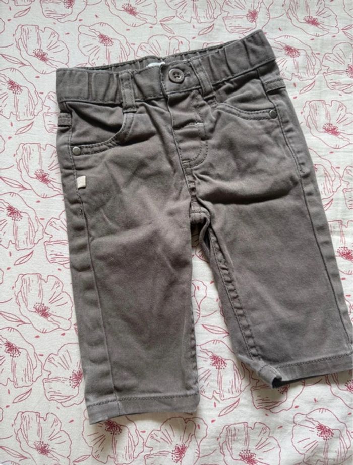 Lot 8 pantalons 3 mois - photo numéro 8