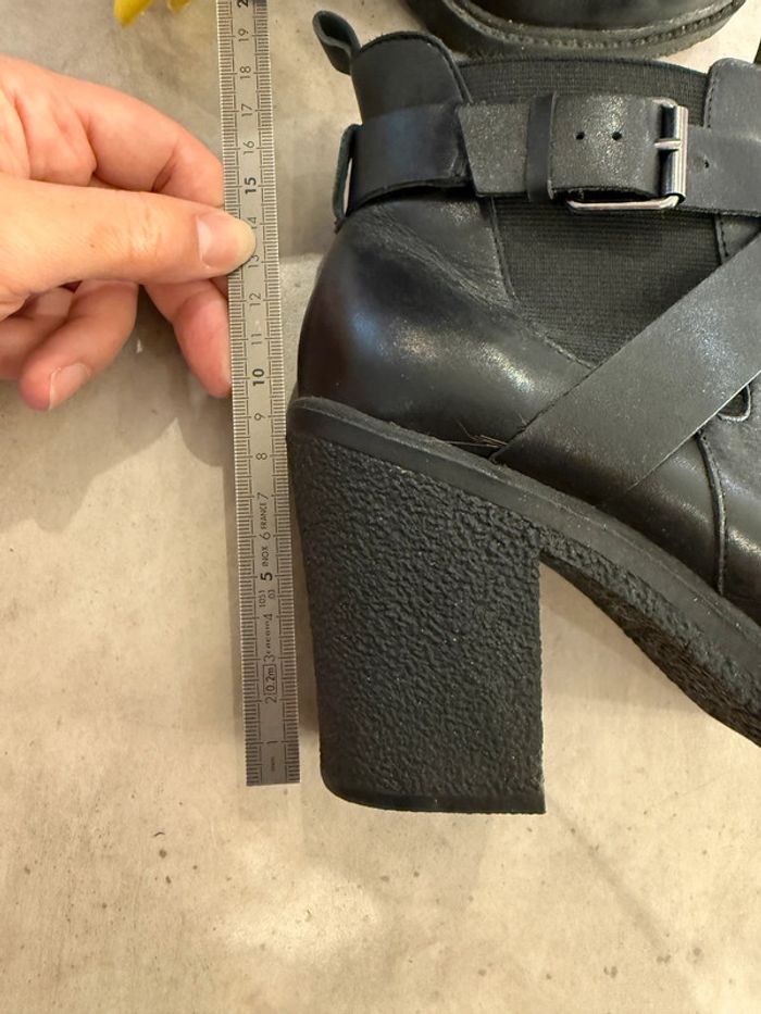 Bottines en cuir André pointure 38 - photo numéro 5