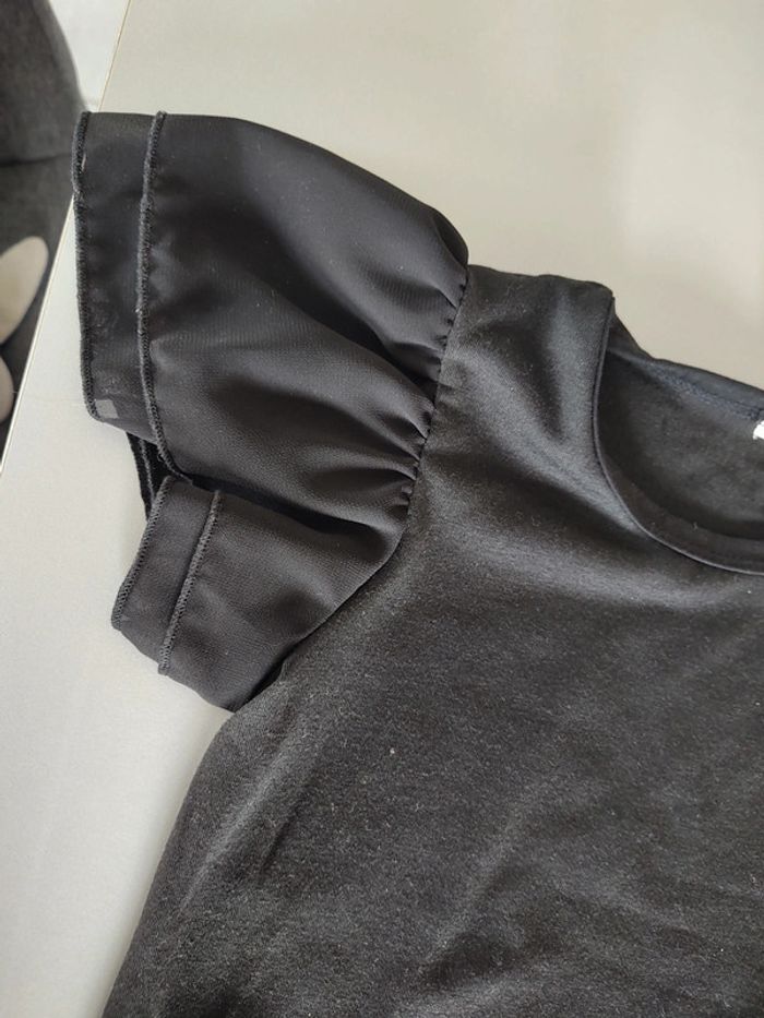 T-shirt manches volantées T.130 cm - photo numéro 2