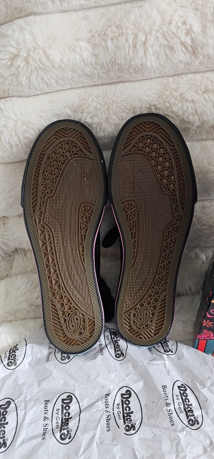 Magnifique basket Dockers femme by Gerli édition collector limitée - photo numéro 7