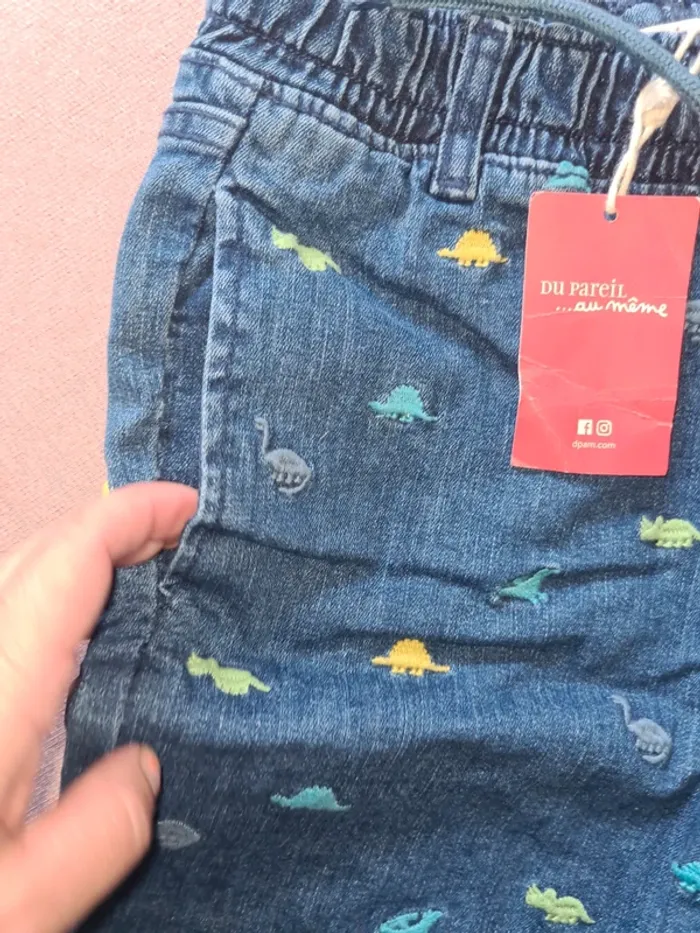 Short en jean DPAM 12 ans 🦕🦖 neuf - photo numéro 3