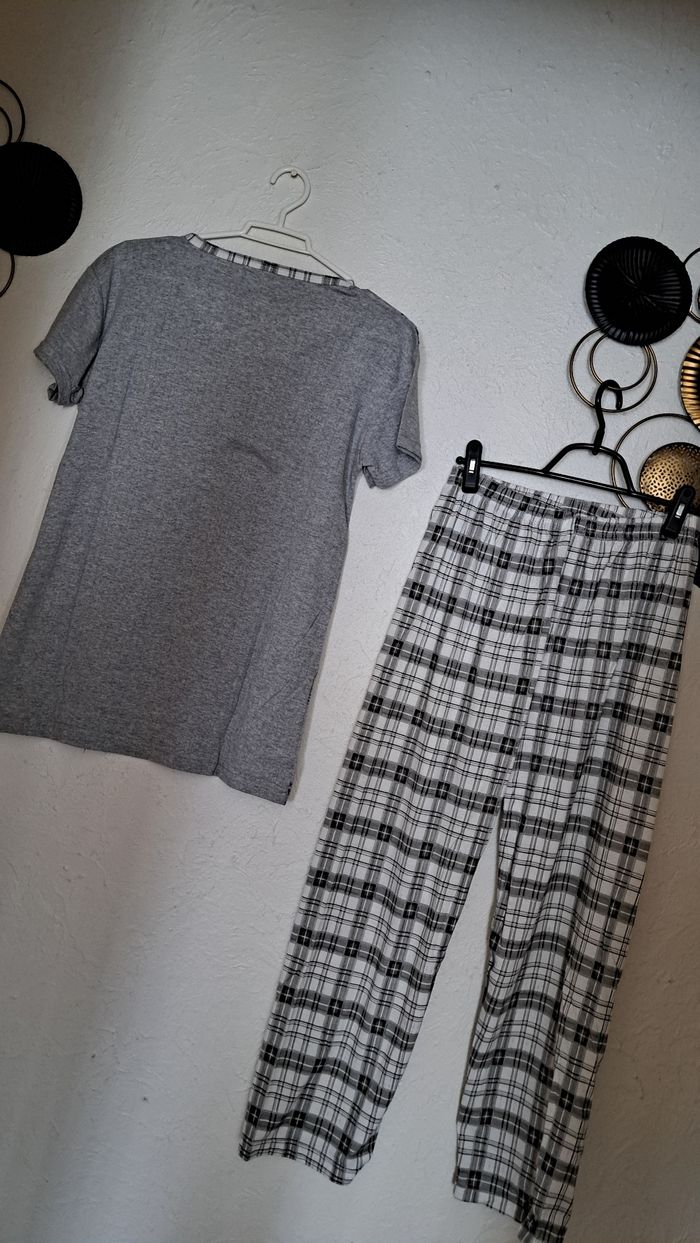 Pyjama - photo numéro 8