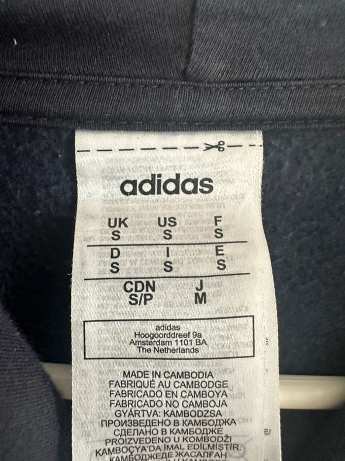 Sweat à capuche Adidas bleu marine – Très bon état - photo numéro 4