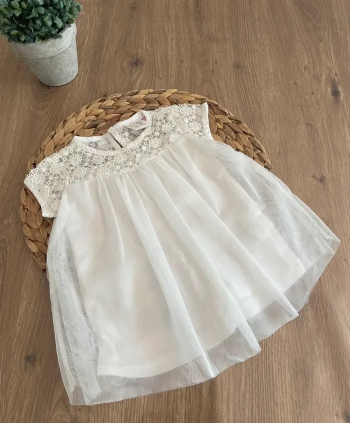 Robe blanche Zara
