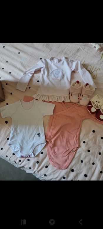 Lot vêtements 6 mois