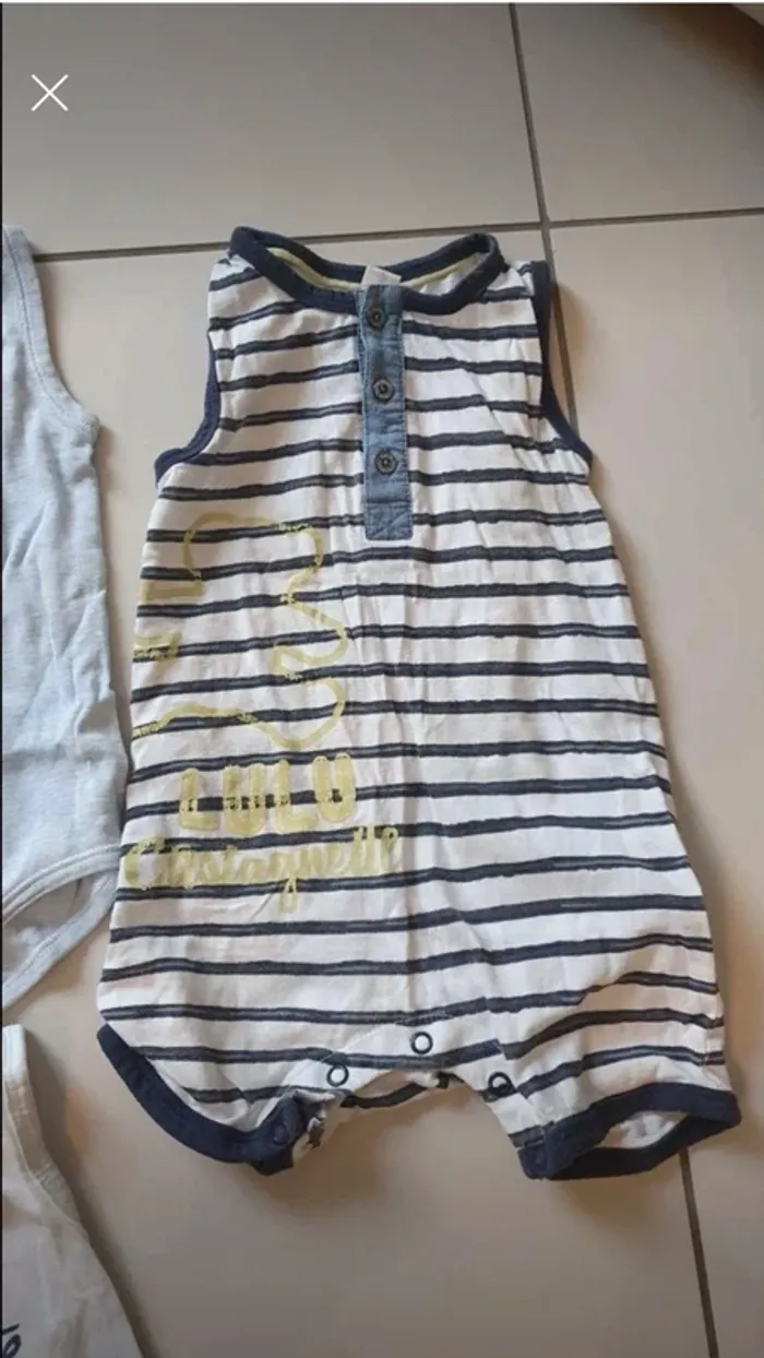 Lot vêtements 18mois - photo numéro 2