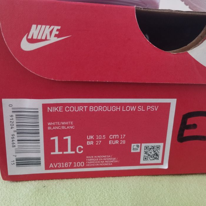 basket Nike Neuf enfant 28 - photo numéro 5