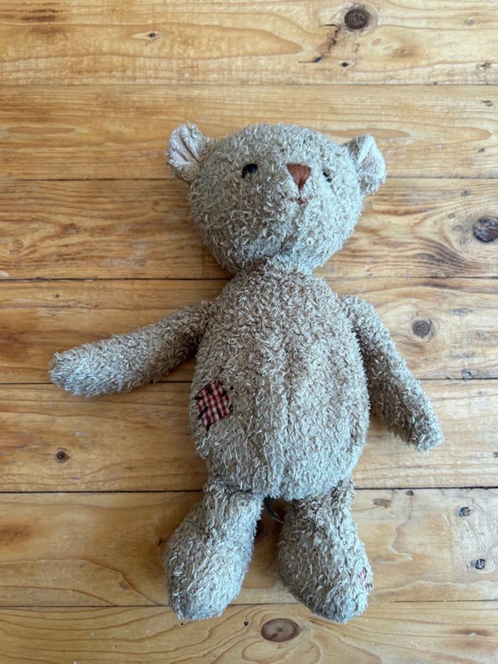 Peluche Bukowski