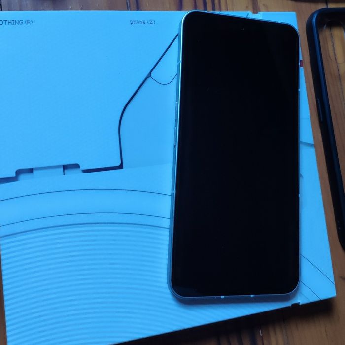 Nothing Phone (2) blanc 256 Go/12 Go - photo numéro 4