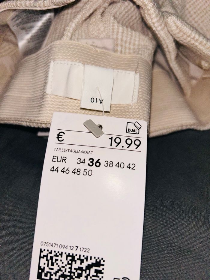 Pantalon à carreaux neuf - photo numéro 6