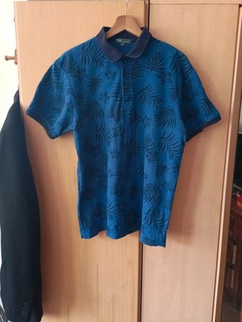 Polos