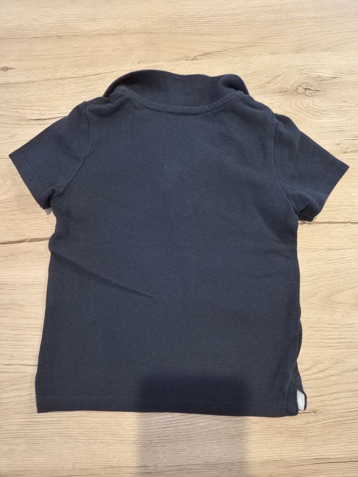 Polo manches courtes bleu, Kiabi, 18 mois - photo numéro 2