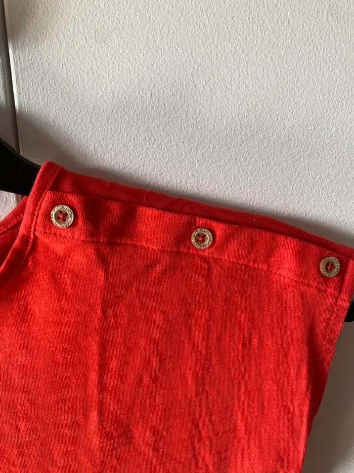T-shirt sans manches - photo numéro 3