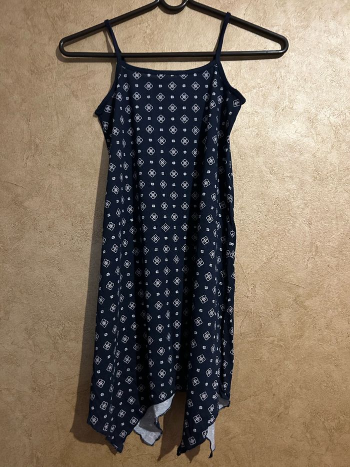 Robe à bretelles asymétrique 8/10 ans H&M neuve - photo numéro 3