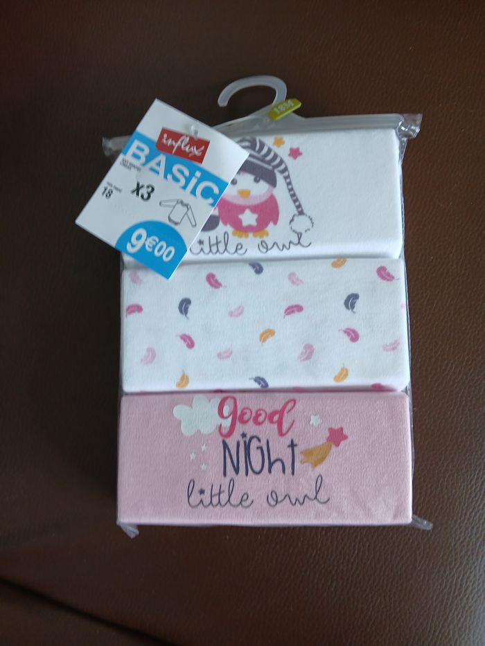 lot de trois bodies fille manches longues 18 mois