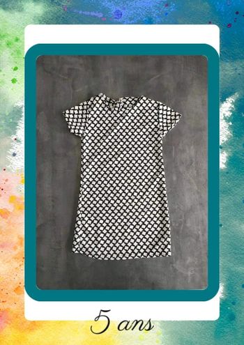 robe noire et blanc / 6 ans ( petit)