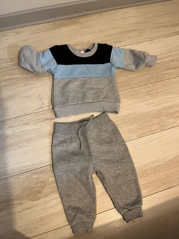 Ensemble pull et pantalon