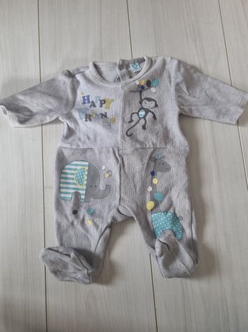 Pyjama 1 mois