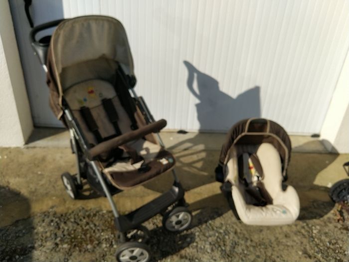 Poussette et siège auto bébé