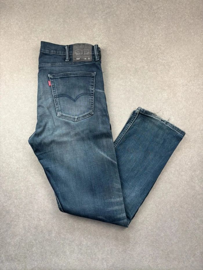Jean pantalon coupe droite 513 levis noir/bleu W38 L32 - photo numéro 1