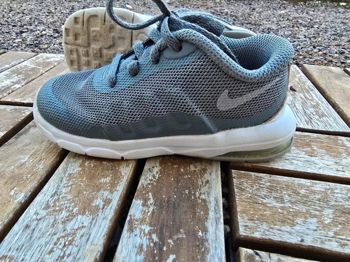 Basket nike grise - photo numéro 2