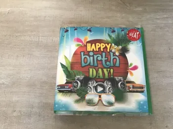 Grande carte musicale happy birthday neuve