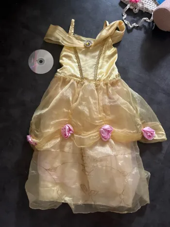 Robe belle Disney store