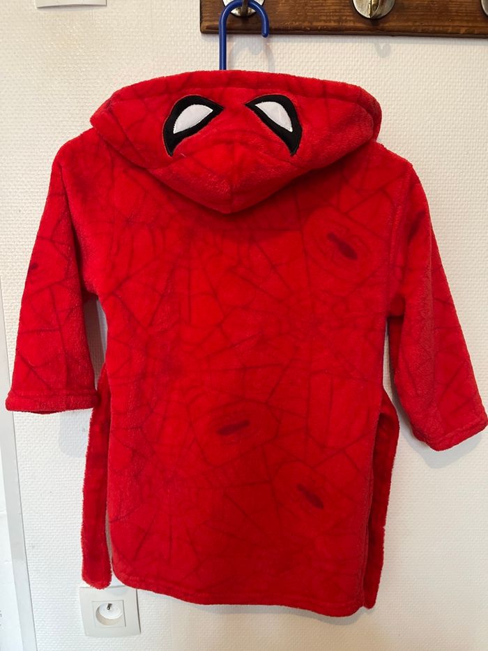Peignoir Spiderman 2/4 ans - photo numéro 3